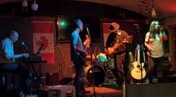 CoastalDwellers-151009-01